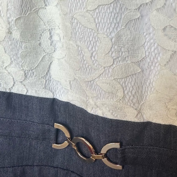 Size 14. Dressbarn.  Worn once to a wedding.  Great lace detail on top. Zip back - Picture 2 of 4